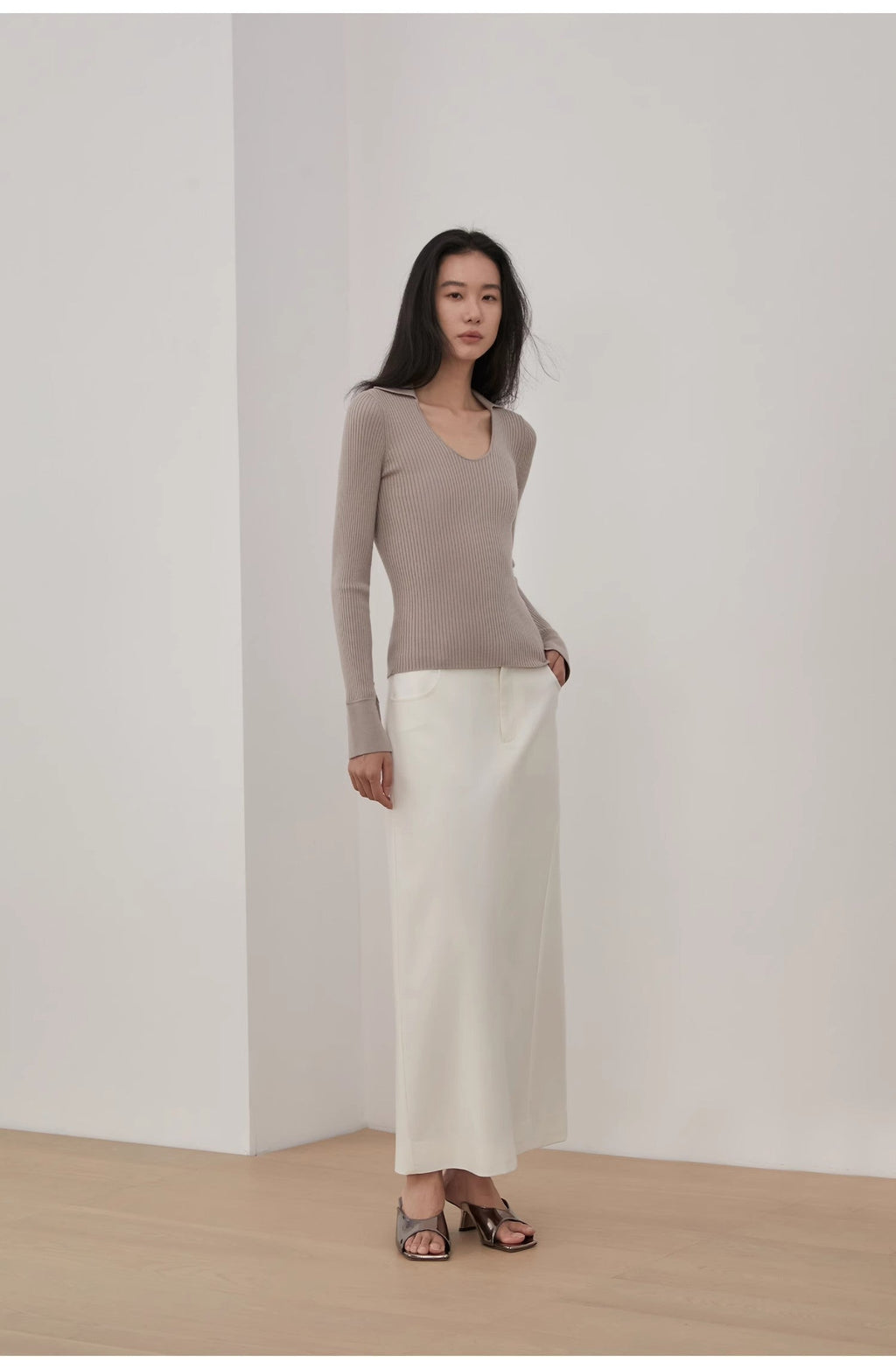 Low-Waisted Straight Skirt